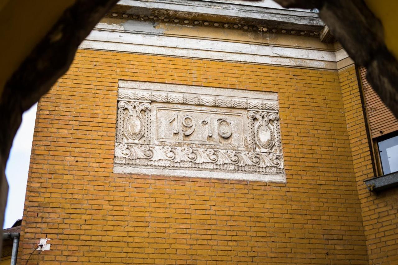 Glamour Ultracentral Apartment Oradea Eksteriør billede