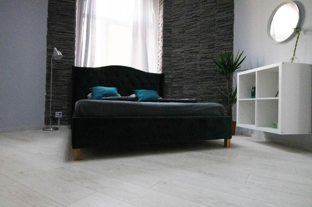 Glamour Ultracentral Apartment Oradea Eksteriør billede