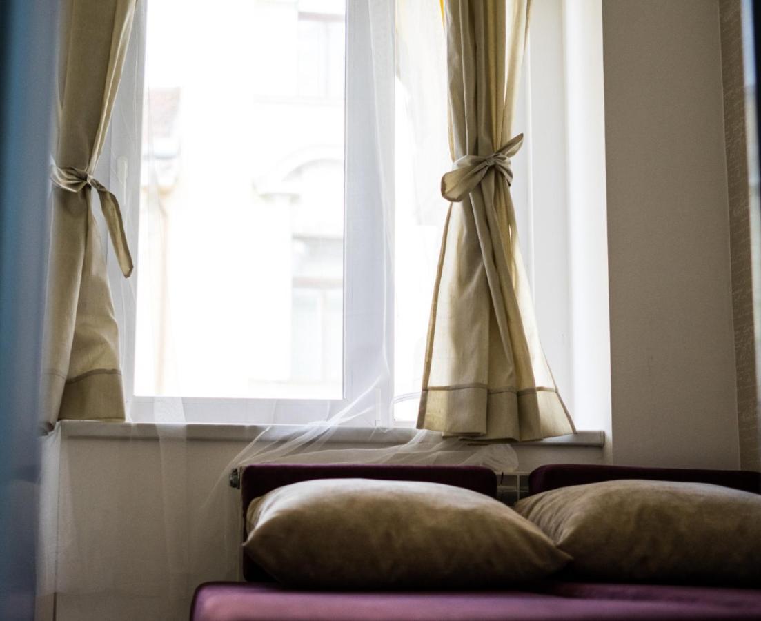Glamour Ultracentral Apartment Oradea Eksteriør billede